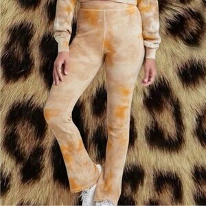 WILD FABLE Yellow Flare Pant𓆏